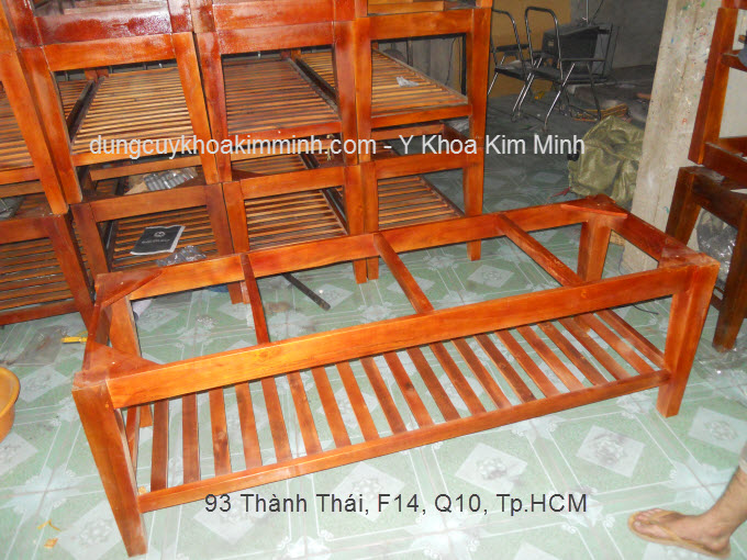 Khung giường massage chân gỗ Kim Minh